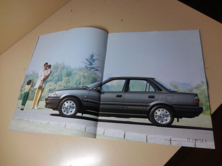 TOYOTA COROLLA Japanese Brochure 1989/09 AE92 AE95 91/90 4A-GE 4A/5A-FE 5A-FHE - Image 4