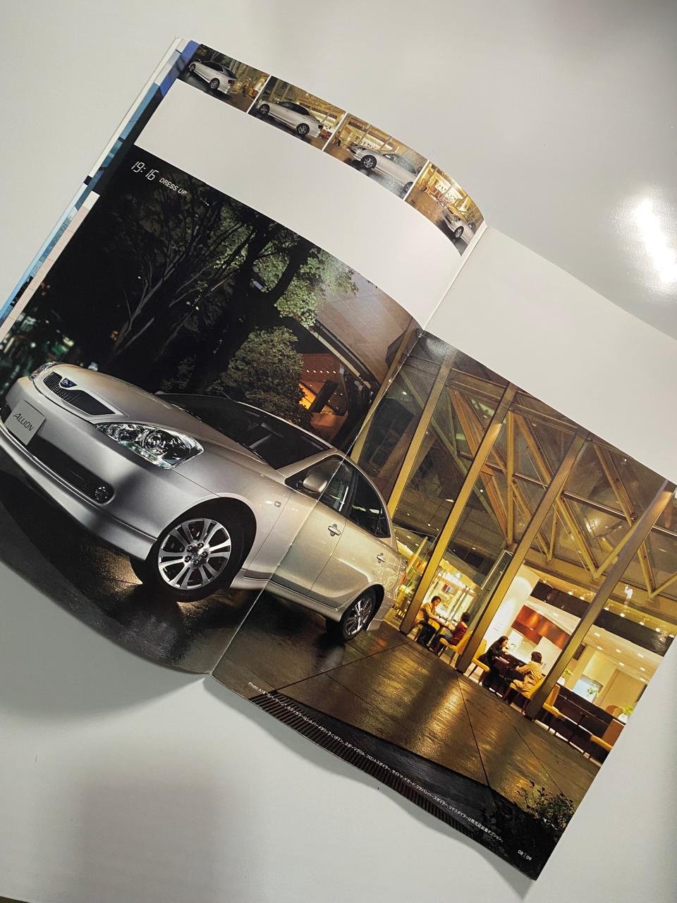 Genuine Japanese User Manual for Toyota Allion (2004) - Image 2