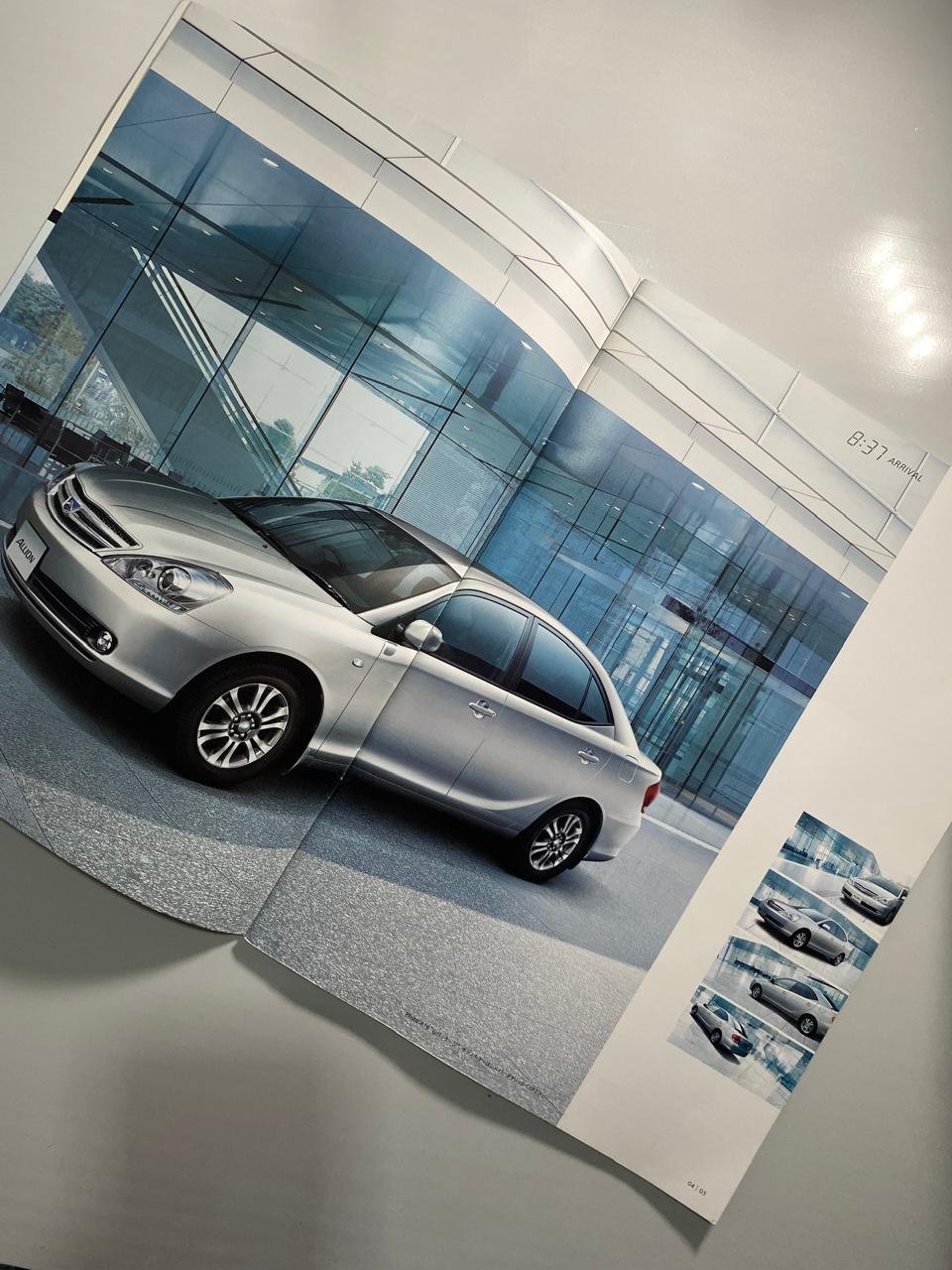 Genuine Japanese User Manual for Toyota Allion (2004) - Image 11