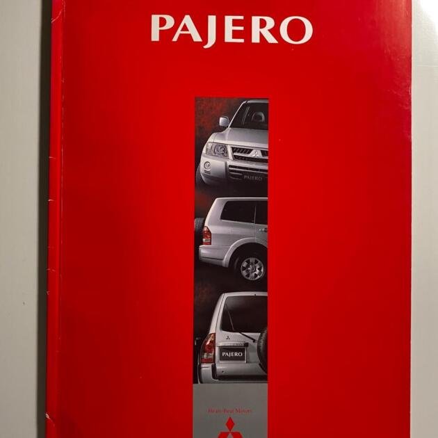 Genuine Japanese Catalog for Mitsubishi PAJERO (2002/2003)